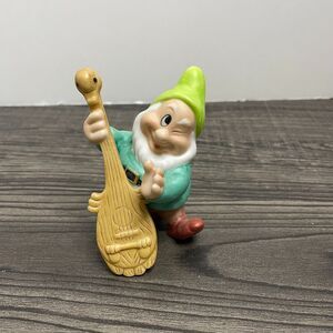 Vintage Disney Snow White & the Seven Dwarfs Happy Ceramic Figurine